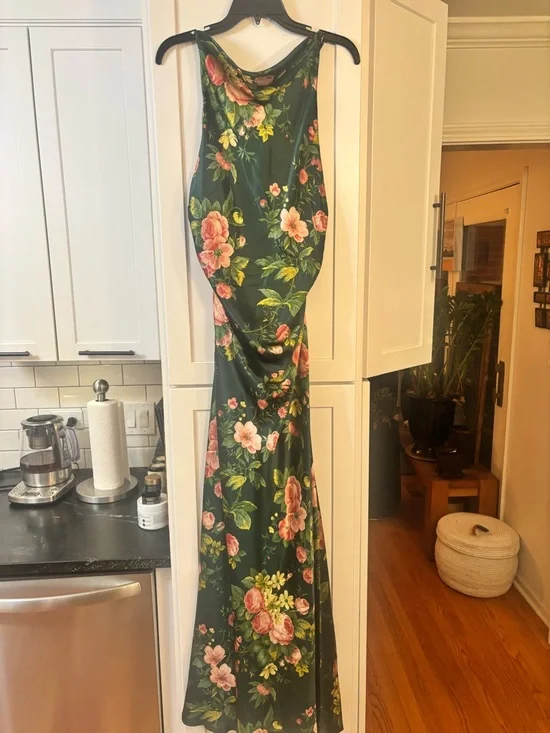 new Reformation Anaiis Silk Dress maxi gown high neck cut in Belvedere floral - Picture 5 of 10